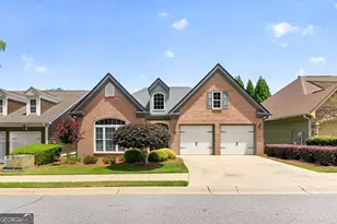 555 Grand Teton Cir, Fayetteville, GA 30215 - Photo 2