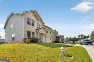 4005 Diane Ln, Fayetteville, GA 30214 - Photo 2