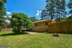 1397 Ridgewood Dr SW, Lilburn, GA 30047 - Photo 28