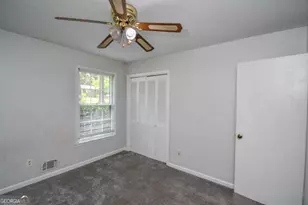 1397 Ridgewood Dr SW, Lilburn, GA 30047 - Photo 16