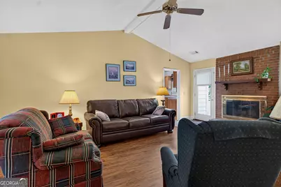 201 Moccasin Trail, Lagrange, GA 30241 - Photo 6