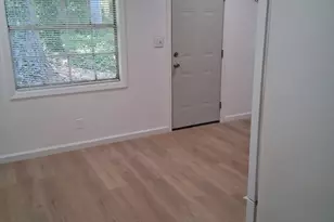 112 Burkshire Ct, Jonesboro, GA 30236 - Photo 8