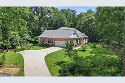 100 Laurelwood Drive, Jackson, GA 30233 - Photo 4