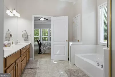 100 Laurelwood Drive, Jackson, GA 30233 - Photo 22
