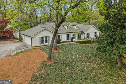 6335 Aberdeen Drive NE, Atlanta, GA 30328 - Photo 4