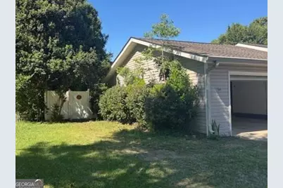111 Foxfire Drive, Warner Robins, GA 31093 - Photo 2
