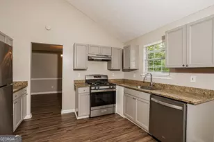 513 Easton Dr, Locust Grove, GA 30248 - Photo 8