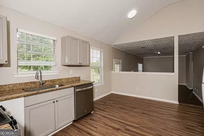 513 Easton Drive, Locust Grove, GA 30248 - Photo 6
