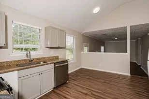 513 Easton Dr, Locust Grove, GA 30248 - Photo 6
