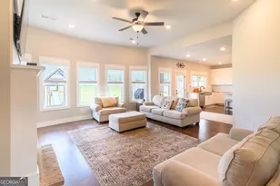 232 Township Dr, Senoia, GA 30276 - Photo 4