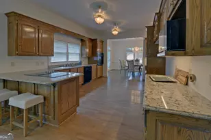 1410 Hunters Trail, Anderson, SC 29625 - Photo 8