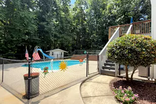 1048 Birdseye View, Locust Grove, GA 30248 - Photo 18