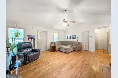 1048 Birdseye View, Locust Grove, GA 30248 - Photo 42