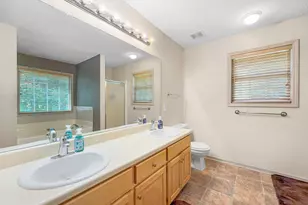 1048 Birdseye View, Locust Grove, GA 30248 - Photo 62