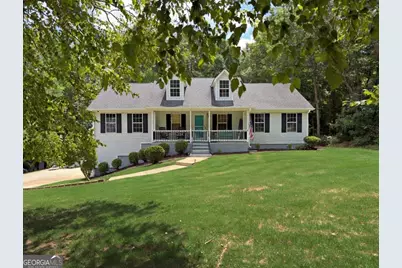 1048 Birdseye View, Locust Grove, GA 30248 - Photo 1
