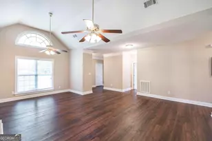103 Jamestown Ct, Centerville, GA 31028 - Photo 10