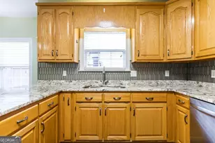 103 Jamestown Ct, Centerville, GA 31028 - Photo 16