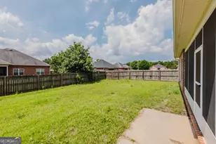104 Downshire Way, Warner Robins, GA 31088 - Photo 4