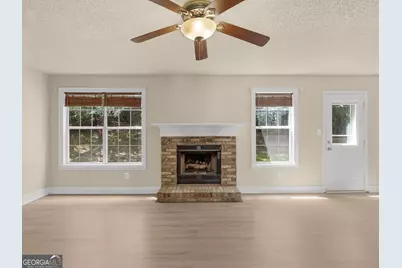 236 Hunting Court, Jonesboro, GA 30236 - Photo 16