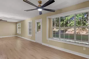 236 Hunting Ct, Jonesboro, GA 30236 - Photo 14