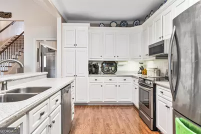 711 Allison Park, Macon, GA 31210 - Photo 4