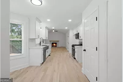 230 Pinebridge Court, Johns Creek, GA 30022 - Photo 8