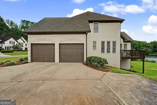 424 Water Fall Ln, Stone Mountain, GA 30087 - Photo 6