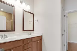 369 Sandy Springs Dr, Griffin, GA 30223 - Photo 10