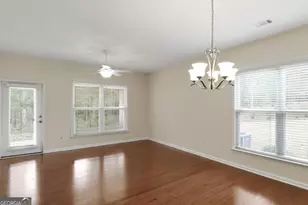369 Sandy Springs Dr, Griffin, GA 30223 - Photo 8