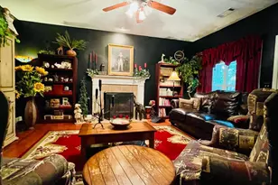 933 Vinings Dr, Winder, GA 30680 - Photo 10