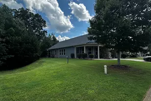 280 Granite Way, Newnan, GA 30265 - Photo 2