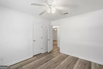 107 E Mills Avenue, Hinesville, GA 31313 - Photo 26