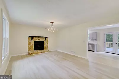18 Regal Way NW, Lawrenceville, GA 30044 - Photo 10