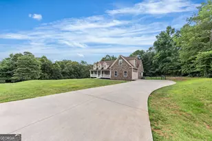 335 Northwoods Dr, Mount Airy, GA 30563 - Photo 2