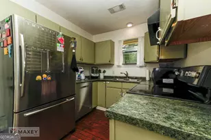 351 Freeport Dr, Lawrenceville, GA 30046 - Photo 10