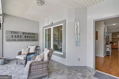 209 N Berrong Street #B, Hiawassee, GA 30546 - Photo 4