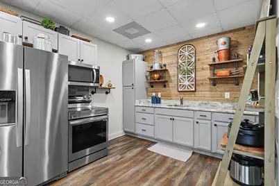 209 N Berrong Street #B, Hiawassee, GA 30546 - Photo 36
