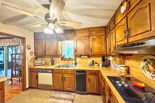 58 S Pine Cove Dr, Lagrange, GA 30240 - Photo 12
