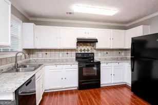 2454 Canary Ct, Gainesville, GA 30504 - Photo 6