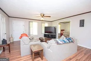128 Robin Hood Dr, Newnan, GA 30263 - Photo 6
