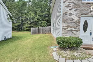 3050 Highland Park Ln, Lithonia, GA 30038 - Photo 8
