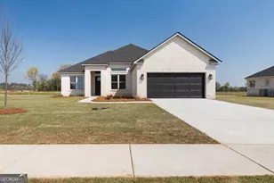 207 Farmland Circle, Perry, GA 31069 - Photo 2