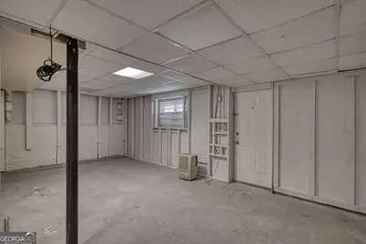 502 N Summit, Stone Mountain, GA 30083 - Photo 30