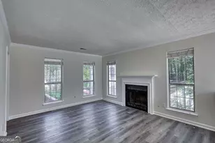 502 N Summit, Stone Mountain, GA 30083 - Photo 6