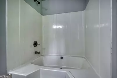 502 N Summit, Stone Mountain, GA 30083 - Photo 20