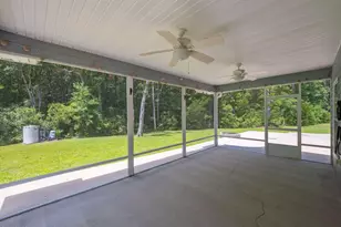 97 Sandy Bottom Ct, Kingsland, GA 31548 - Photo 6