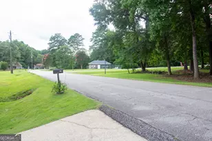 151 Greenbriar Trail, Lagrange, GA 30241 - Photo 18