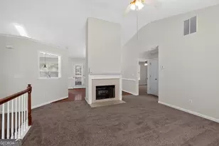10683 Redbud Ln, Jonesboro, GA 30238 - Photo 8