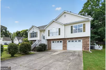 10683 Redbud Lane, Jonesboro, GA 30238 - Photo 4