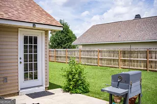 204 Deerfield Cir, Warner Robins, GA 31088 - Photo 18